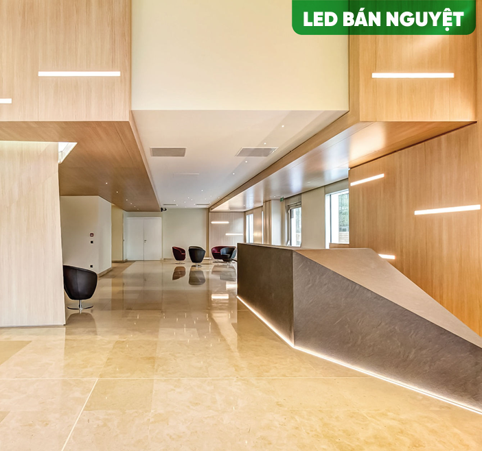 Nhà Phân Phối Thiết Bị Điện NGỌC VINH